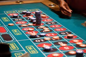 Ilustrasi keamanan data akun pengguna yang terjaga di platform digital